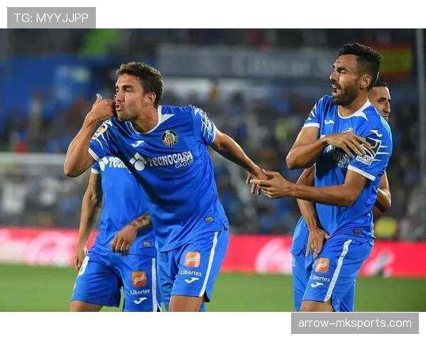 西甲前锋搭档近期表现稳健,进攻端持续提升 西甲前锋搭档近期表现稳健,进攻端持续提升